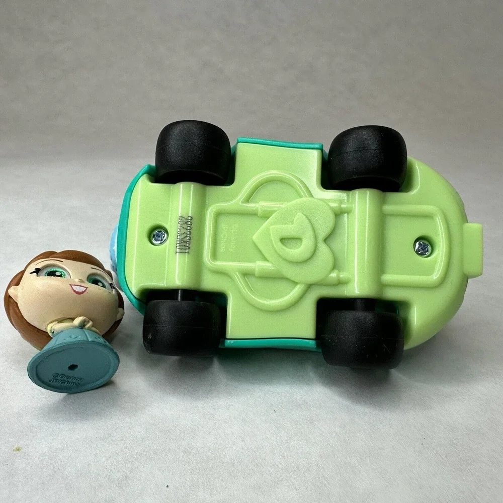 Disney Doorables ANNA from FROZEN  Let's Go Series 3 Figure & Vehicle NEW in Box